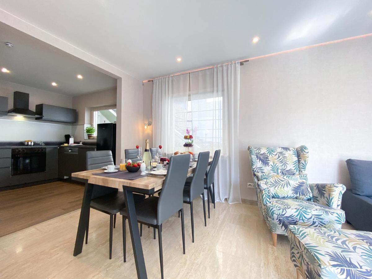 Modernes Apartment In Zentrumsnaehe Mit Eigenem Stellplatz Baden-Baden Buitenkant foto