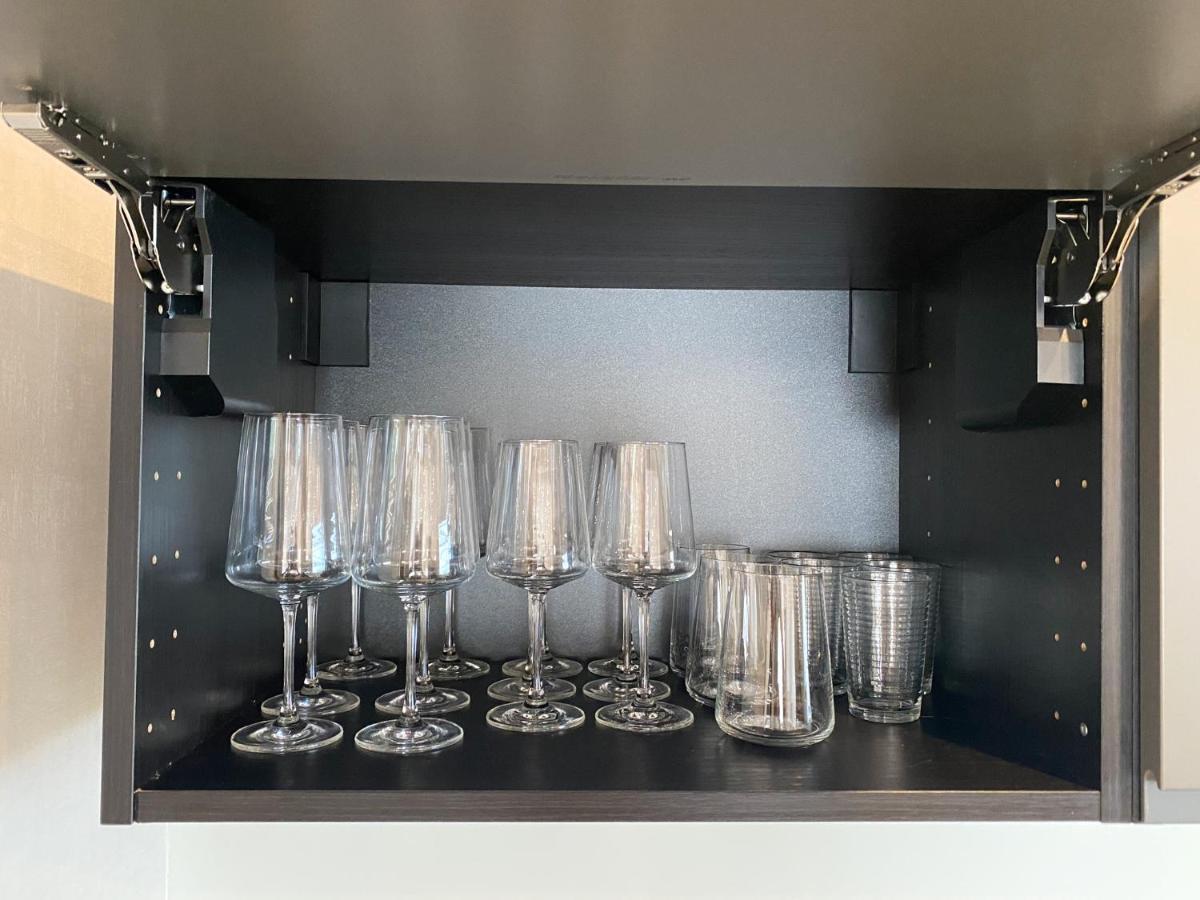 Modernes Apartment In Zentrumsnaehe Mit Eigenem Stellplatz Baden-Baden Buitenkant foto